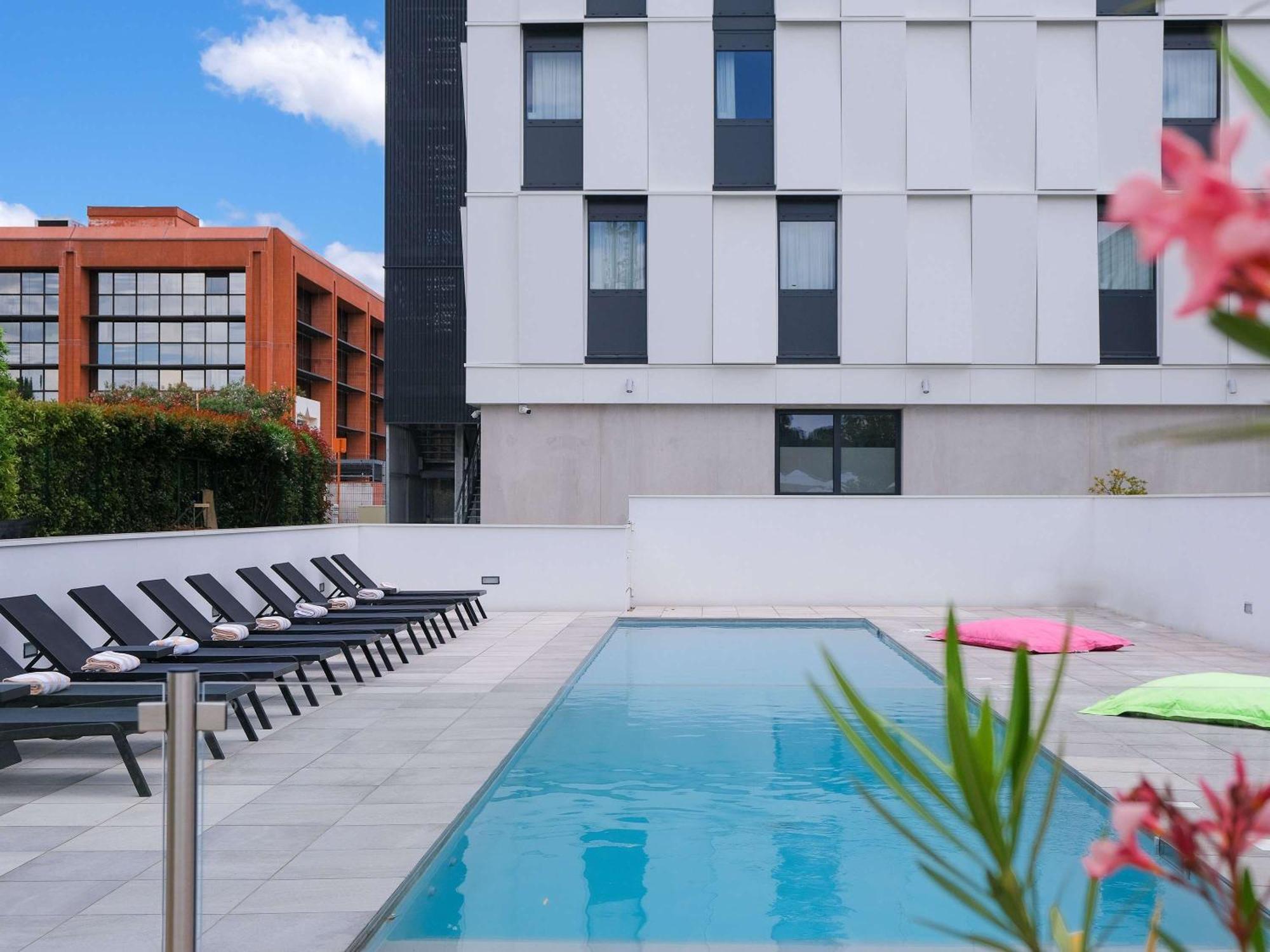 Отель Ibis Styles Toulouse Лябеж Экстерьер фото